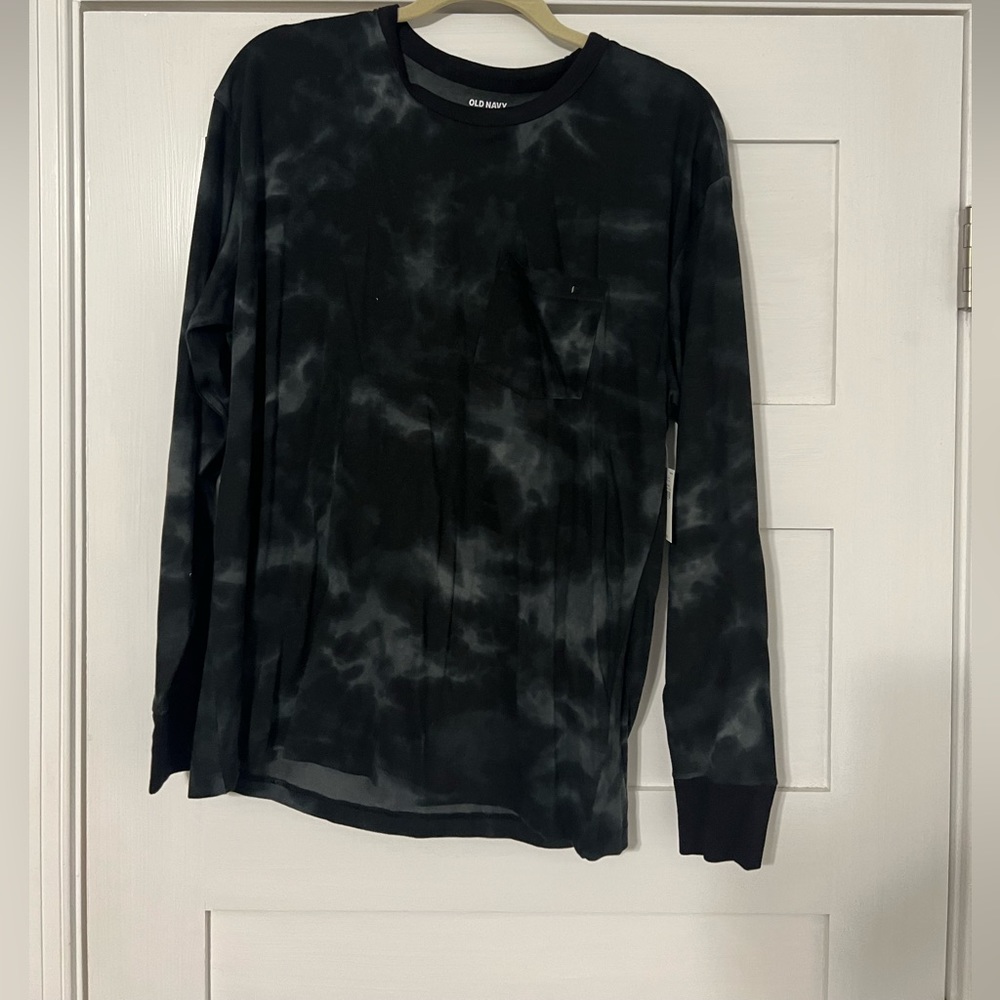 Women’s Large tie dye Old Navy shirt